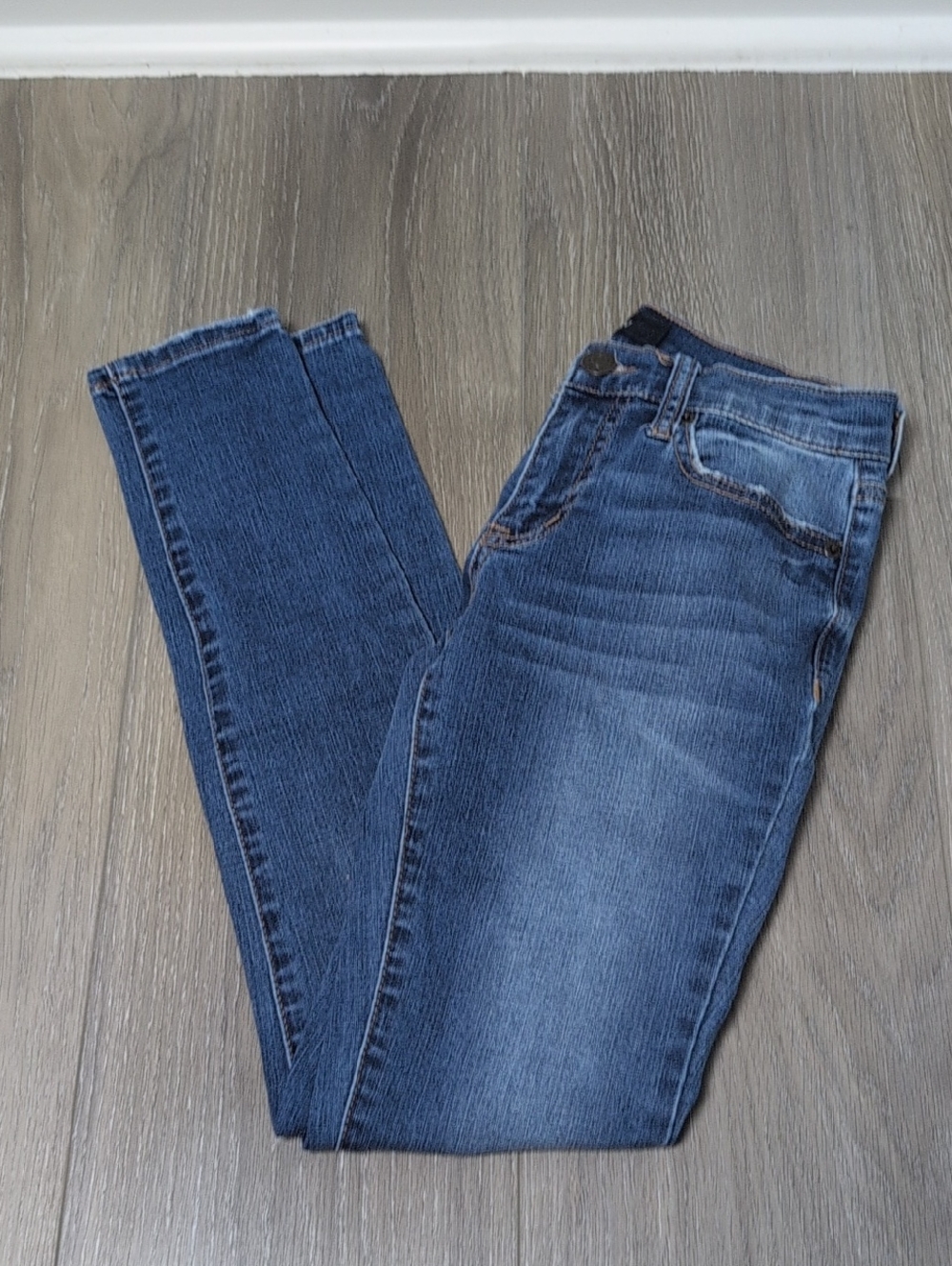 Aeropostale Women's Dark Blue Skinny Jeans